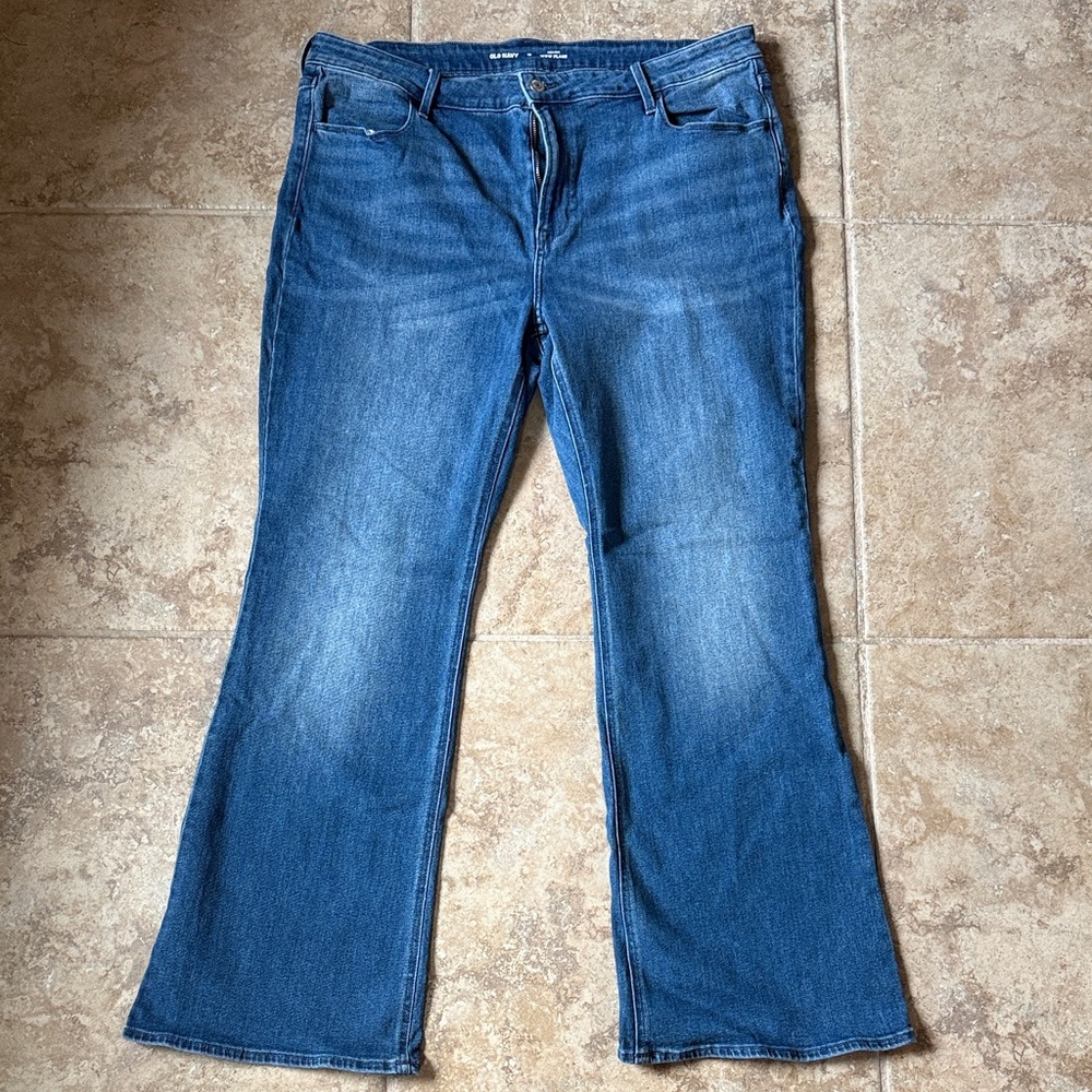 Old Navy Women's Flare Jeans in Blue